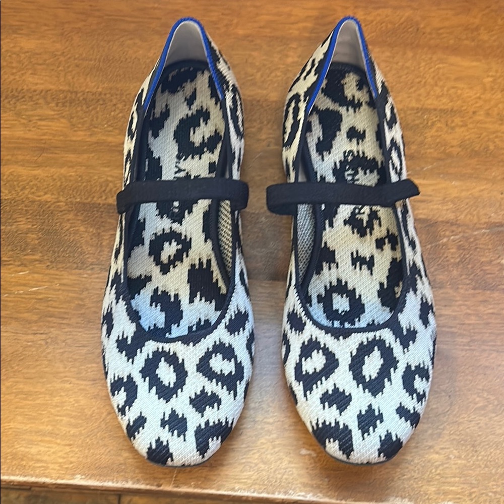 Rothy's Black and Cream Leopard Flats